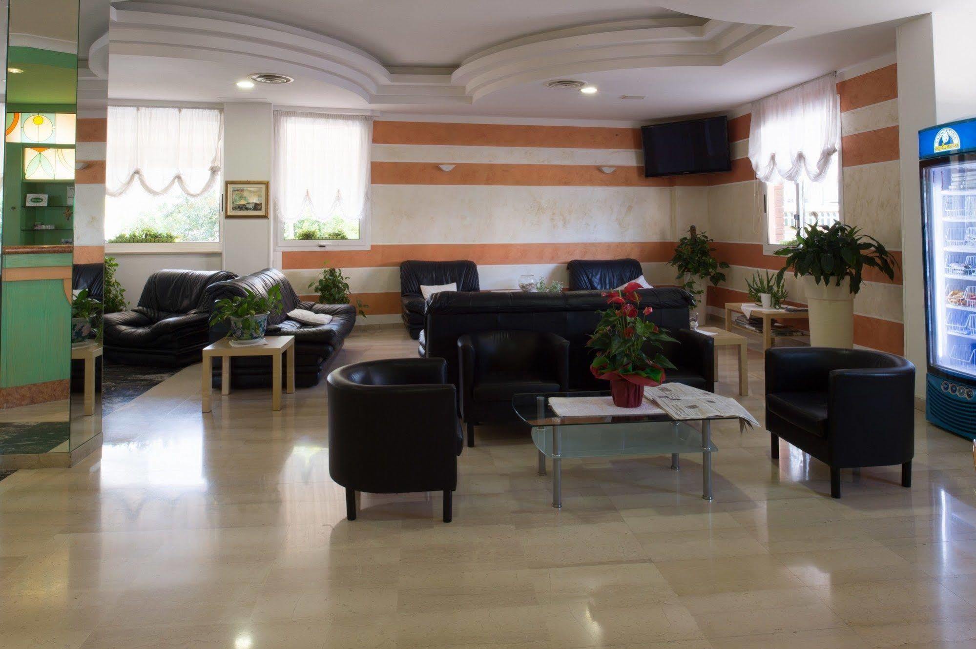 Hotel Venezuela Τζεσόλο Λίντο Εξωτερικό φωτογραφία