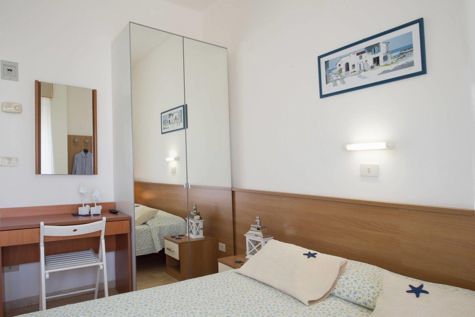 Hotel Venezuela Τζεσόλο Λίντο Εξωτερικό φωτογραφία